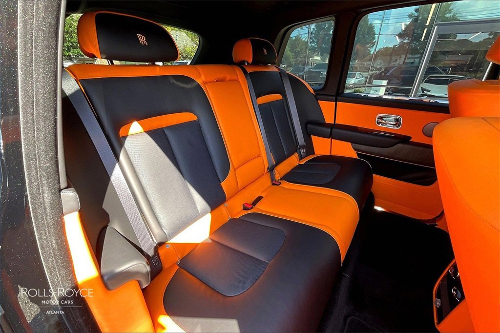 Certified 2025 Rolls-Royce Cullinan image 26