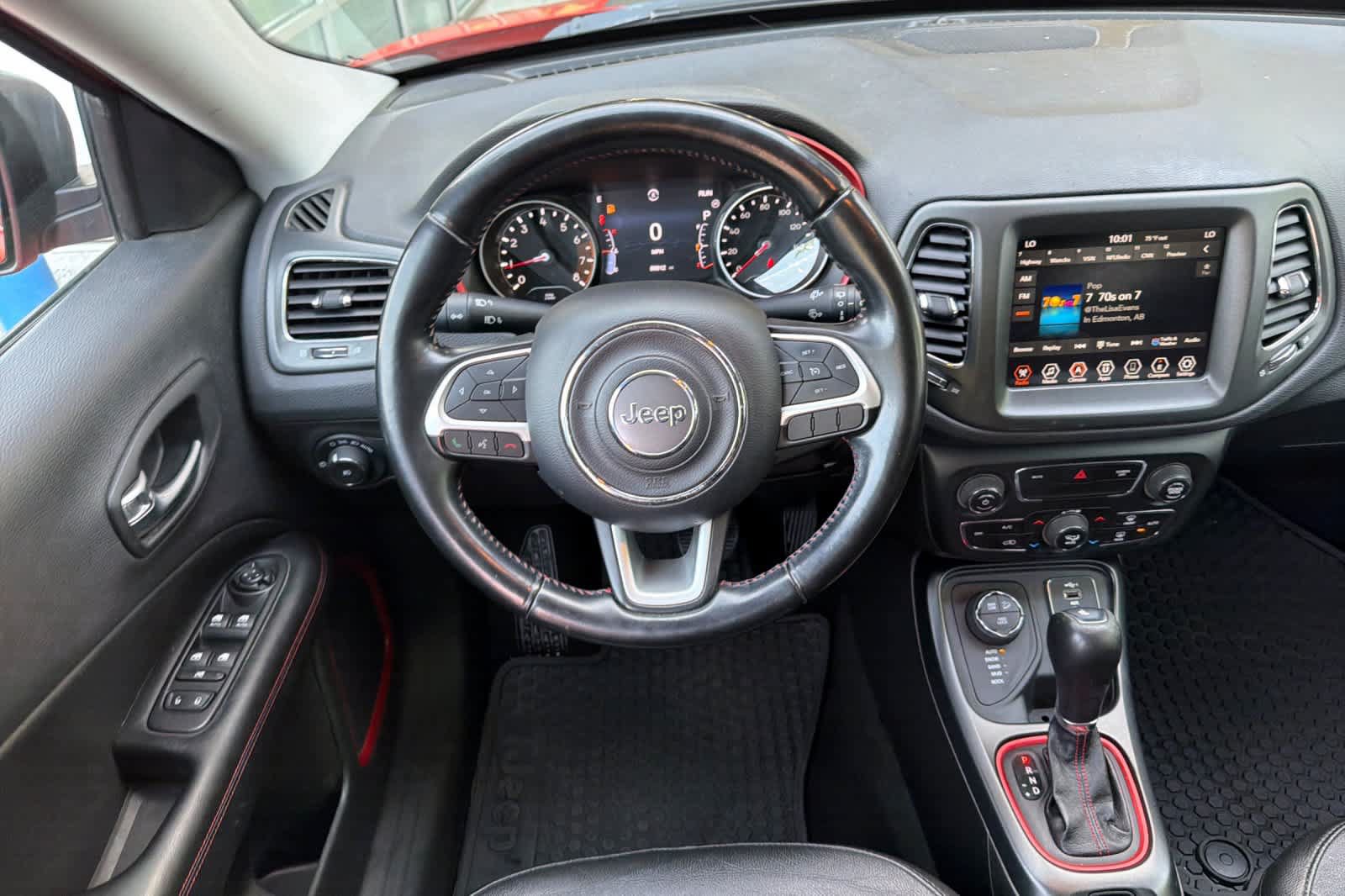 Used 2020 Jeep Compass Trailhawk AWD/4WD image 16