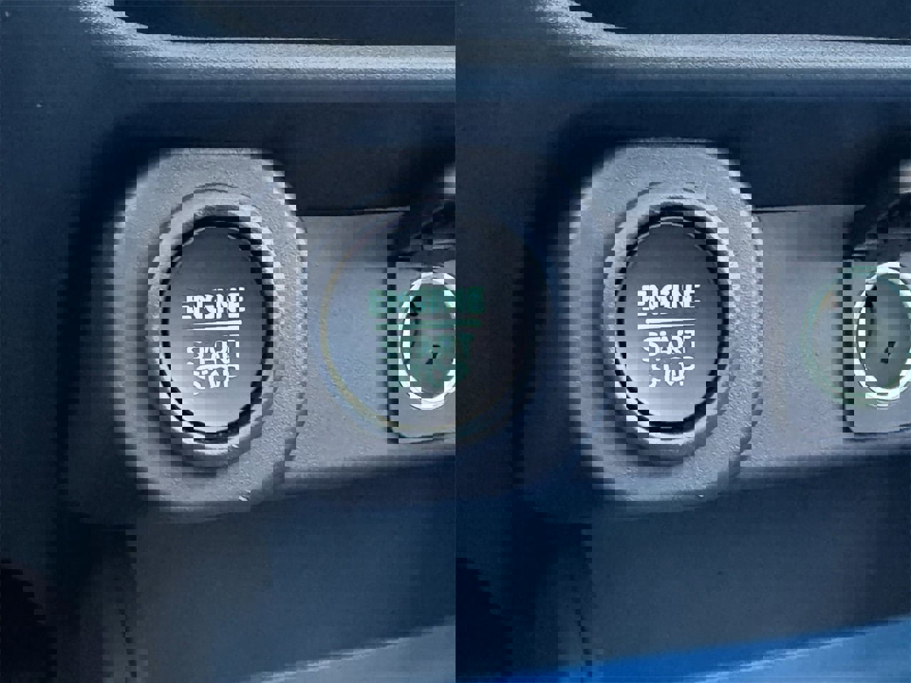 New 2025 Ford Maverick XLT image 43