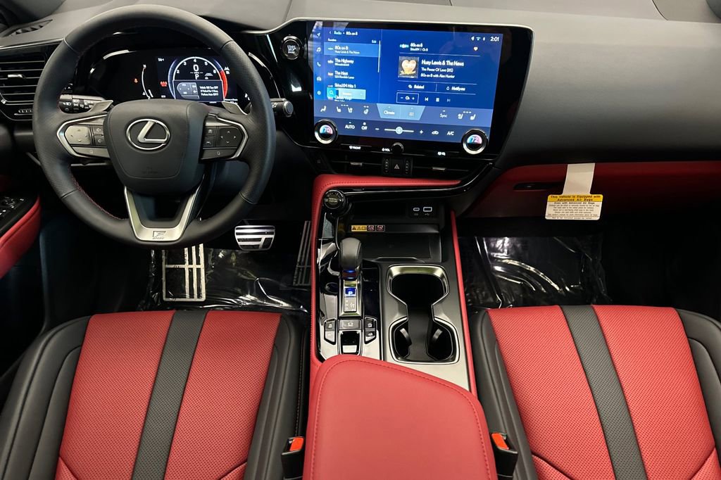 Used 2025 Lexus NX 350 F Sport image 13