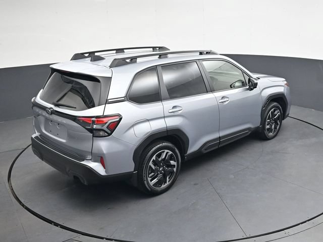 Used 2025 Subaru Forester Limited AWD/4WD image 24