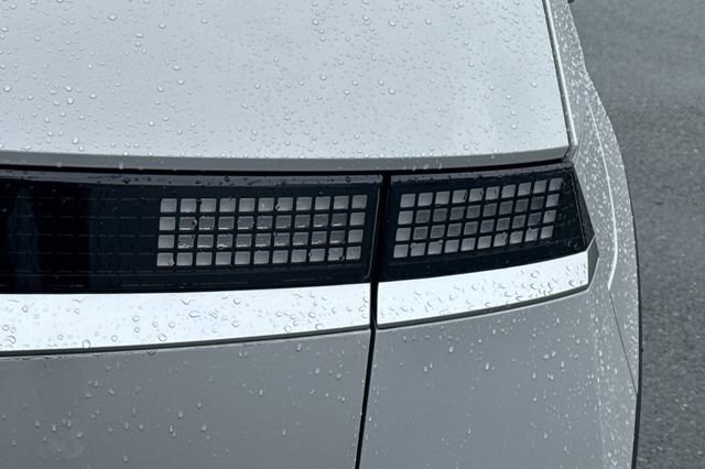 Used 2024 Hyundai Ioniq 5 SEL RWD image 50