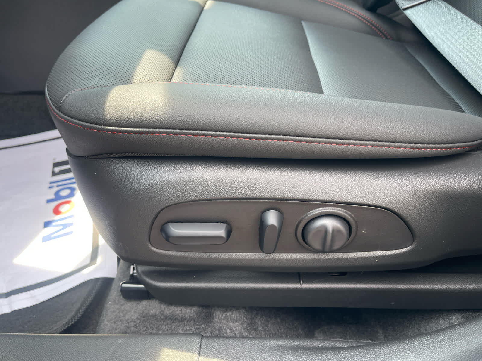 New 2026 Chevrolet Trax RS w/ Driver Confidence Package FWD image 12