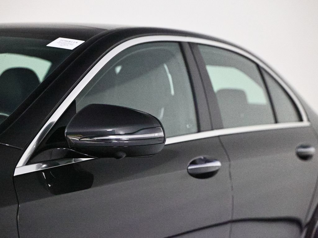 Used 2023 Mercedes-Benz E 450 4MATIC Sedan image 12