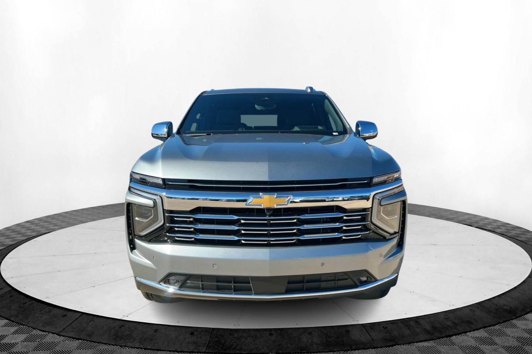 New 2026 Chevrolet Suburban Premier image 9