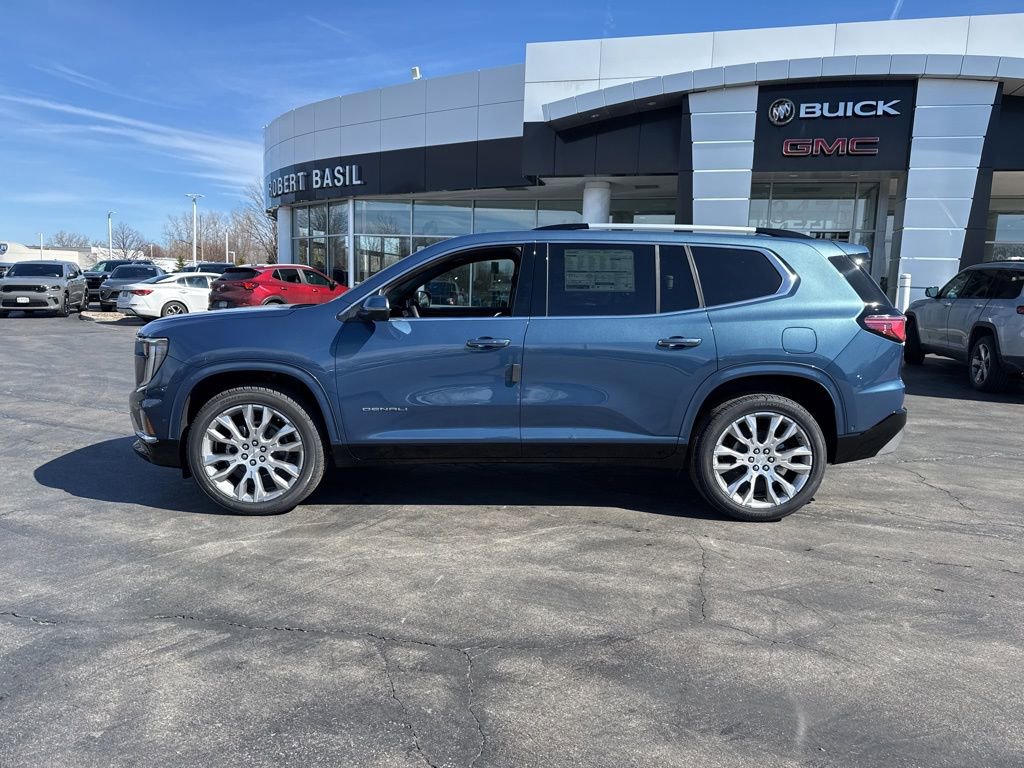 New 2026 GMC Acadia Denali w/ Super Cruise Package image 7