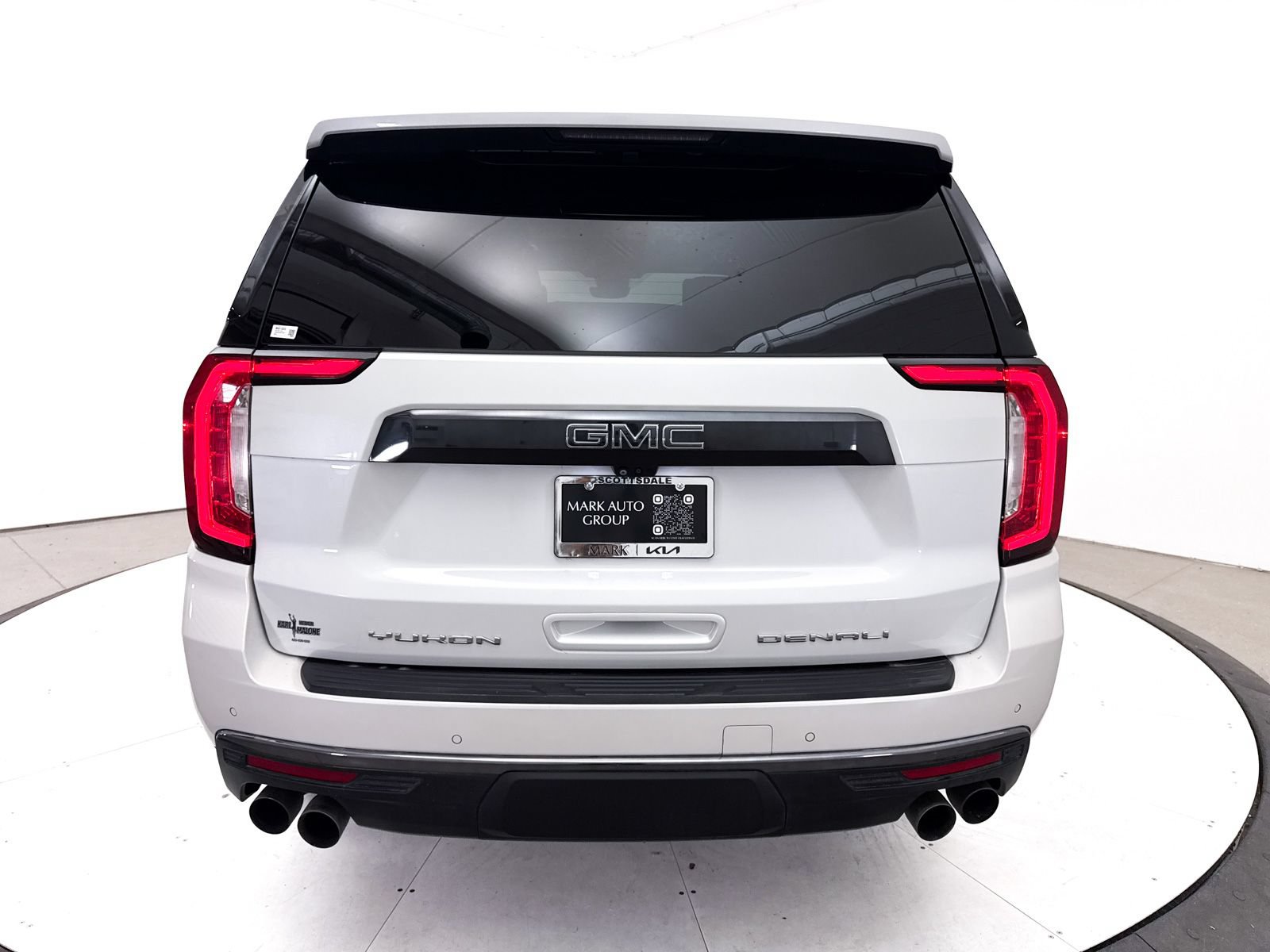 Used 2024 GMC Yukon Denali Ultimate AWD/4WD image 20