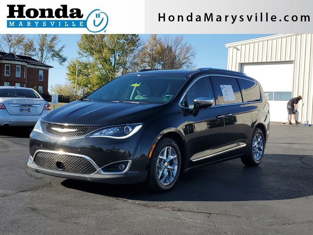 Used 2017 Chrysler Pacifica Limited