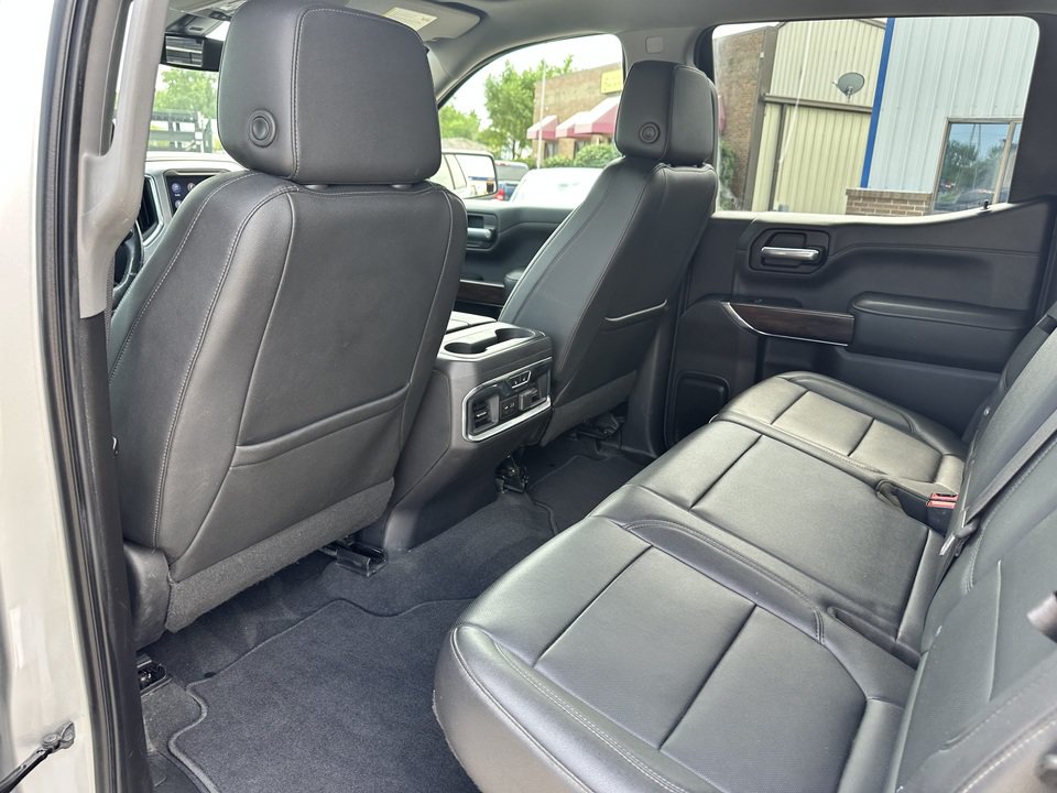 Used 2021 GMC Sierra 1500 SLT w/ SLT Premium Plus Package AWD/4WD image 14