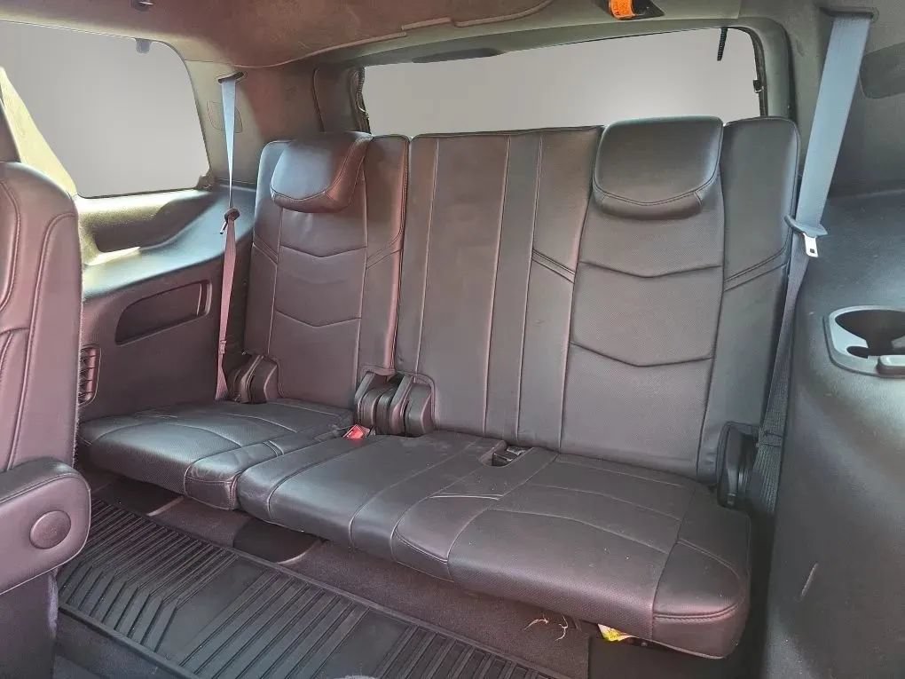 Used 2019 Cadillac Escalade Platinum AWD/4WD image 44