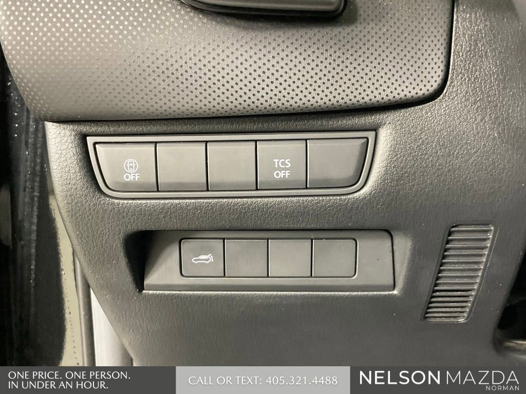 Certified 2025 MAZDA CX-50 AWD 2.5 S w/ Preferred Package image 40