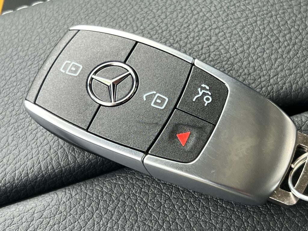 New 2026 Mercedes-Benz GLA 250 4MATIC image 32