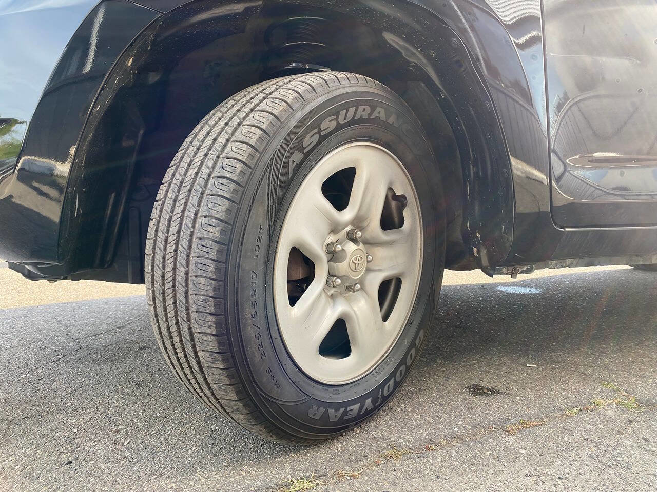 Used 2007 Toyota RAV4 2WD image 15