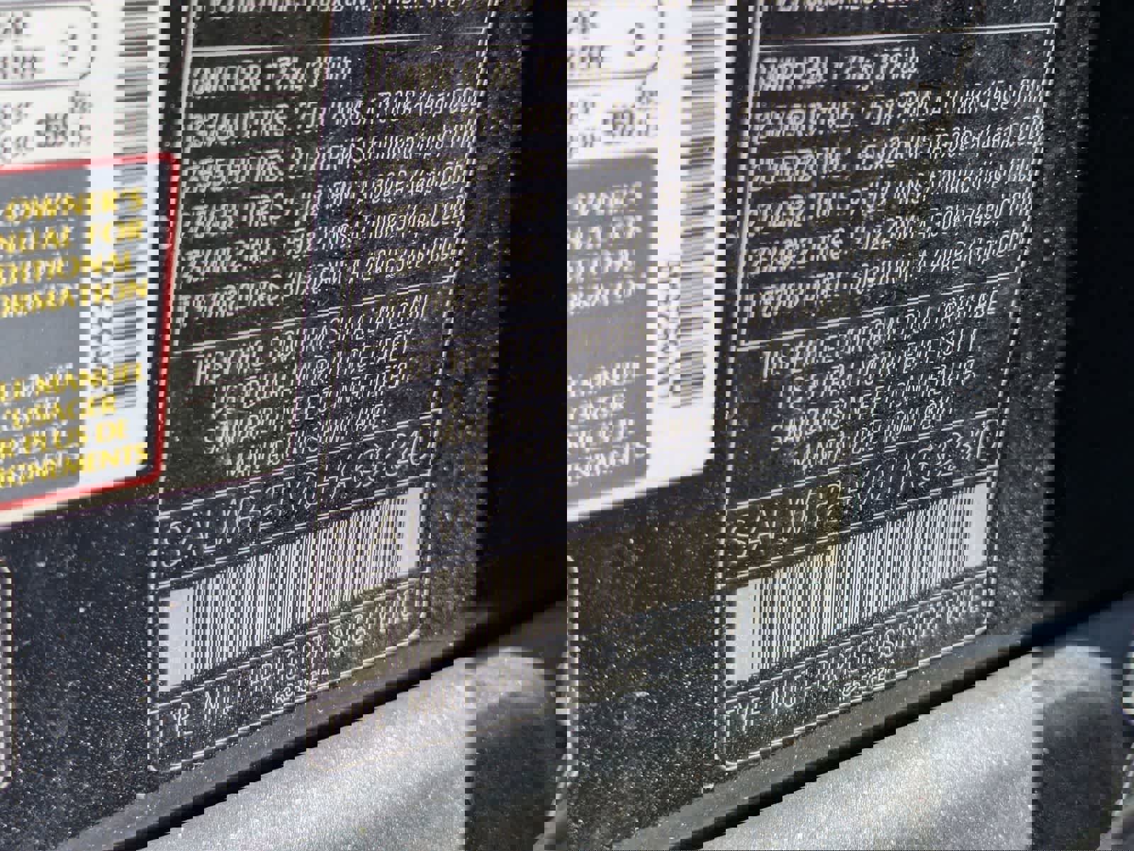 Used 2017 Land Rover Range Rover Sport HSE image 11