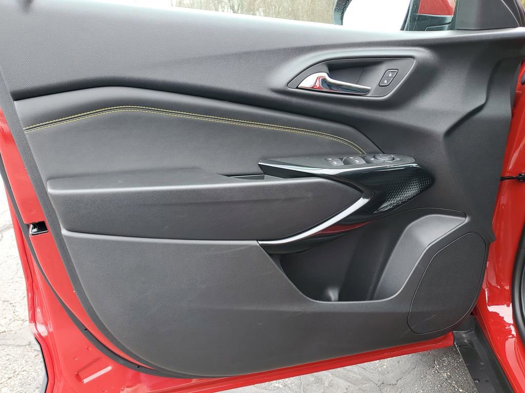 New 2026 Chevrolet Trax LT image 11