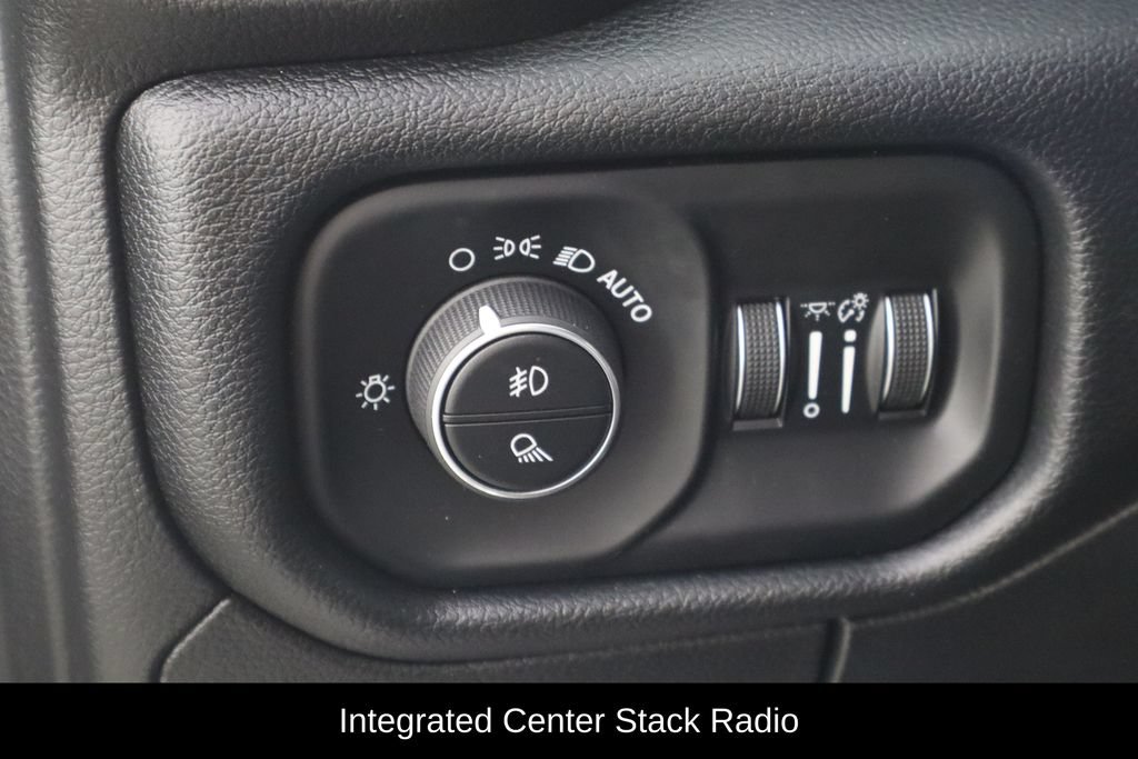 Used 2021 RAM 1500 Laramie AWD/4WD image 14