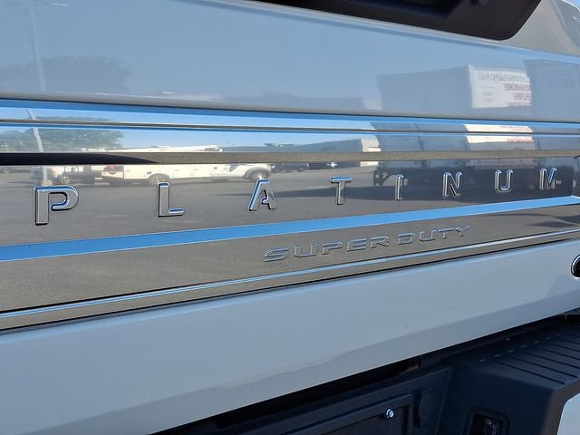 Used 2021 Ford F250 Platinum w/ FX4 Off-Road Package AWD/4WD image 31