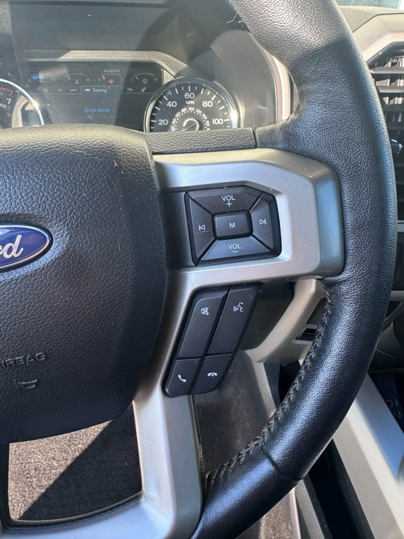 Used 2020 Ford F150 Lariat AWD/4WD image 9