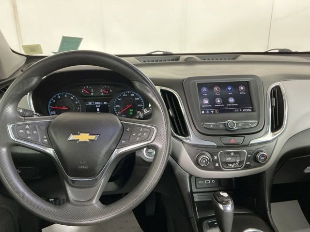 Used 2020 Chevrolet Equinox LS image 18