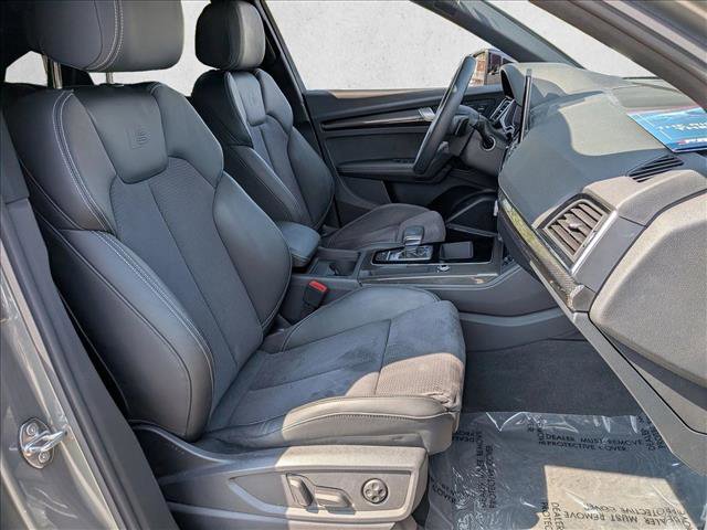 Certified 2023 Audi SQ5 Premium Plus w/ Premium Plus Package AWD/4WD image 22