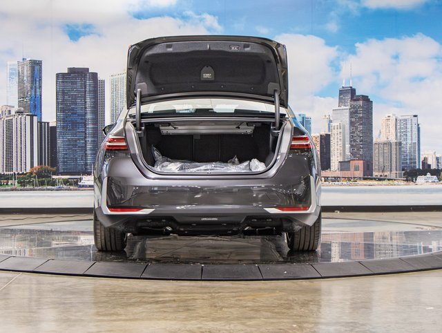 Used 2026 BMW i5 eDrive40 image 12