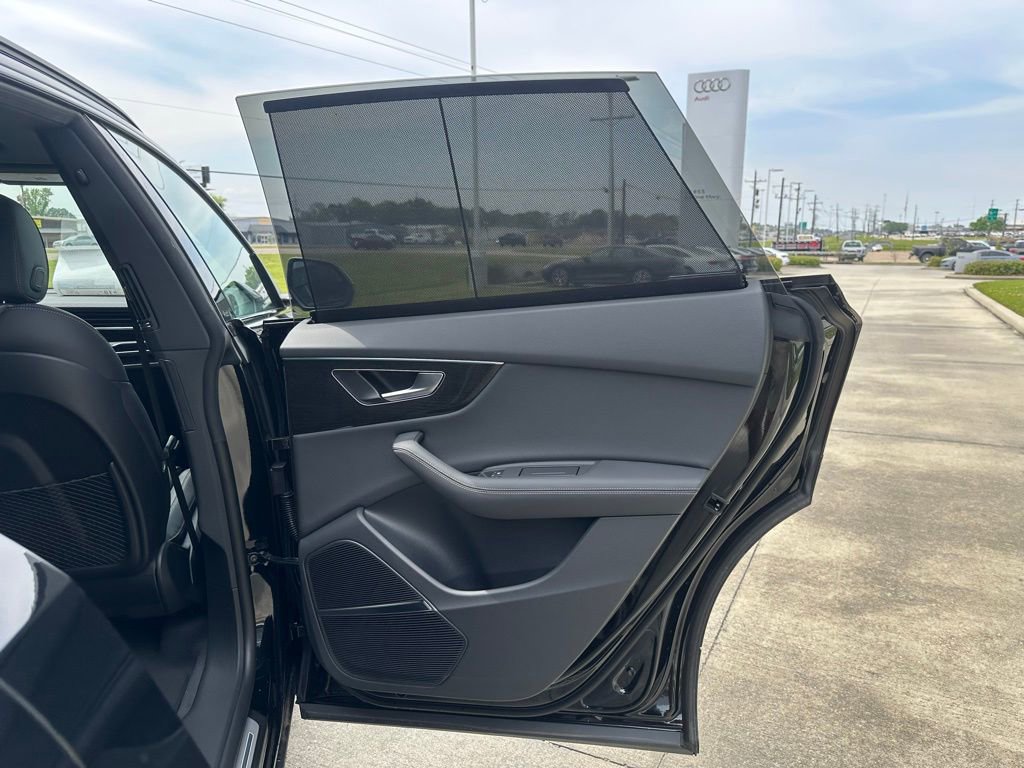 New 2026 Audi Q8 Prestige image 28