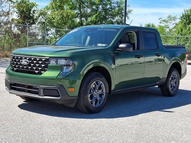 Used 2025 Ford Maverick XLT w/ Equipment Group 302A AWD/4WD image 6