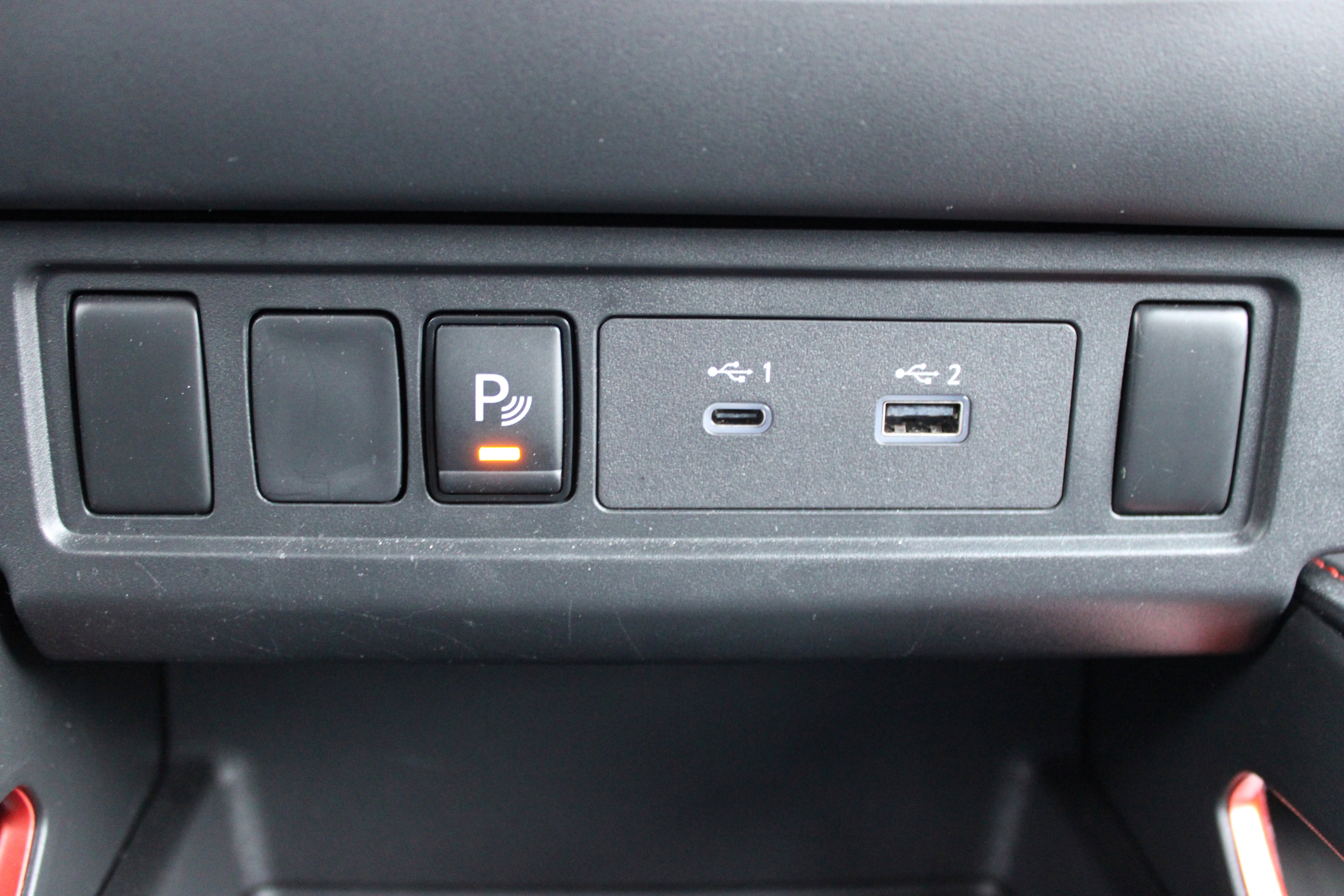 Certified 2024 Nissan Frontier PRO-4X w/ Technology Package image 18