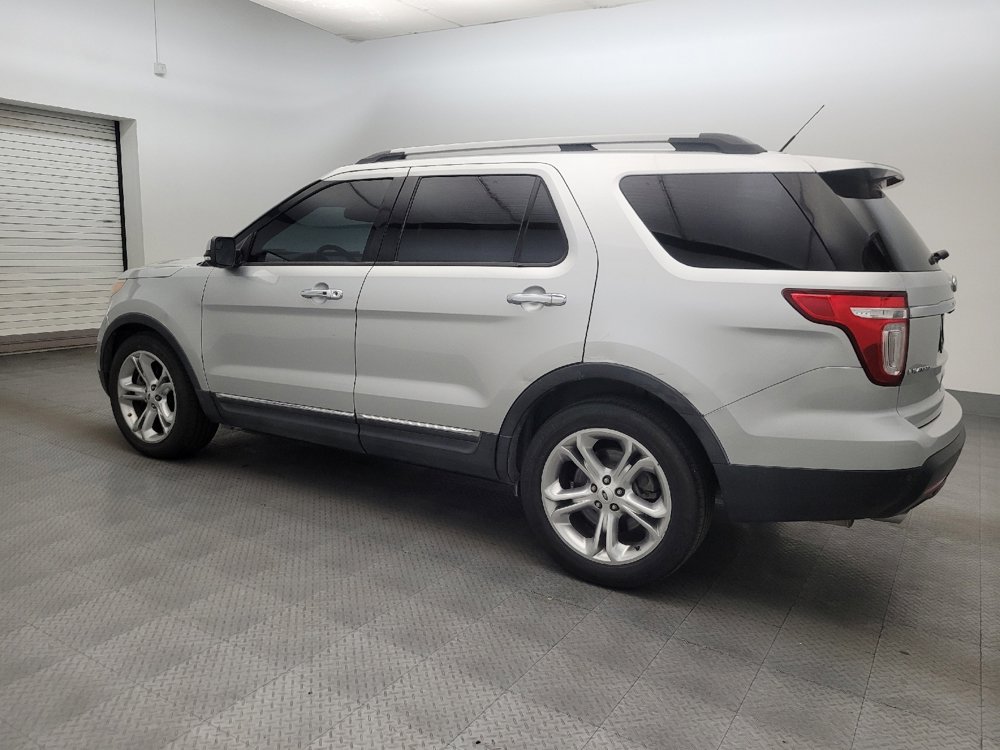Used 2015 Ford Explorer Limited image 3