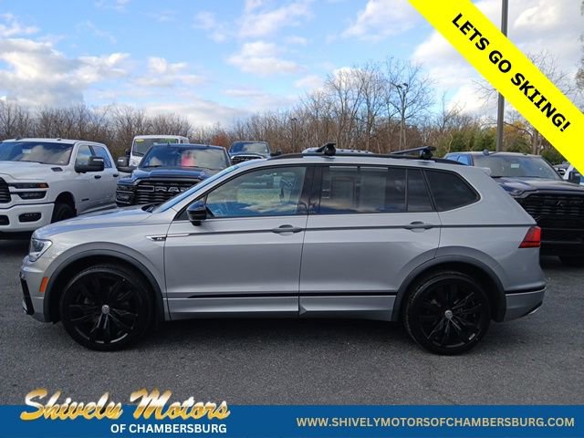 Used 2020 Volkswagen Tiguan SE R-Line w/ 3rd Row Seat Package image 3