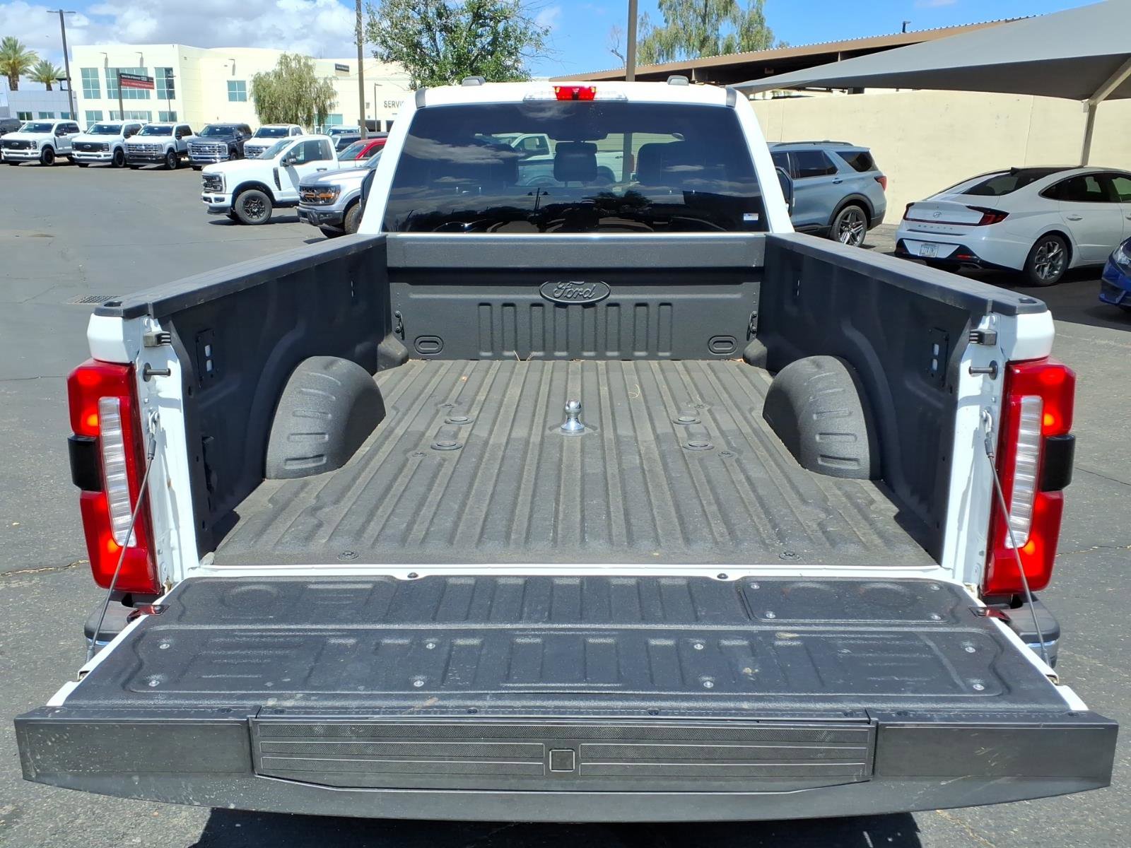 Used 2025 Ford F350 Lariat AWD/4WD image 16