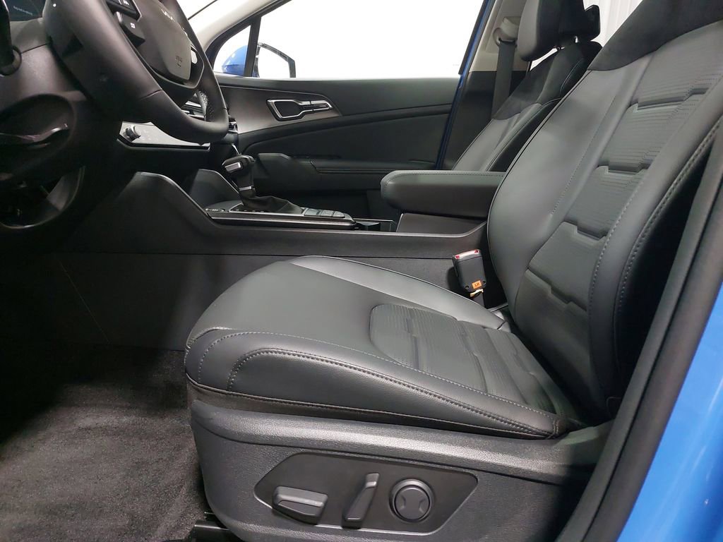New 2026 Kia Sportage SX image 31