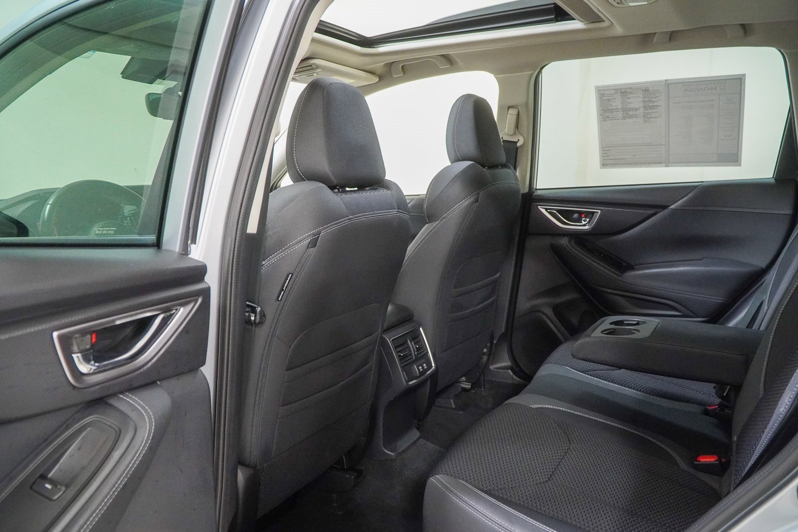 Used 2023 Subaru Forester Premium image 39