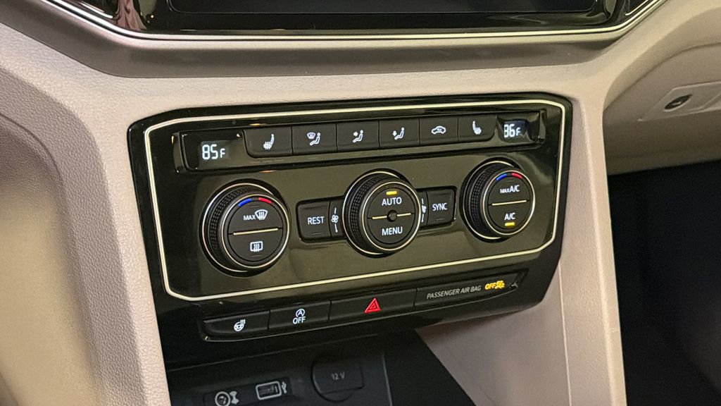 Used 2019 Volkswagen Atlas SEL R-Line image 30