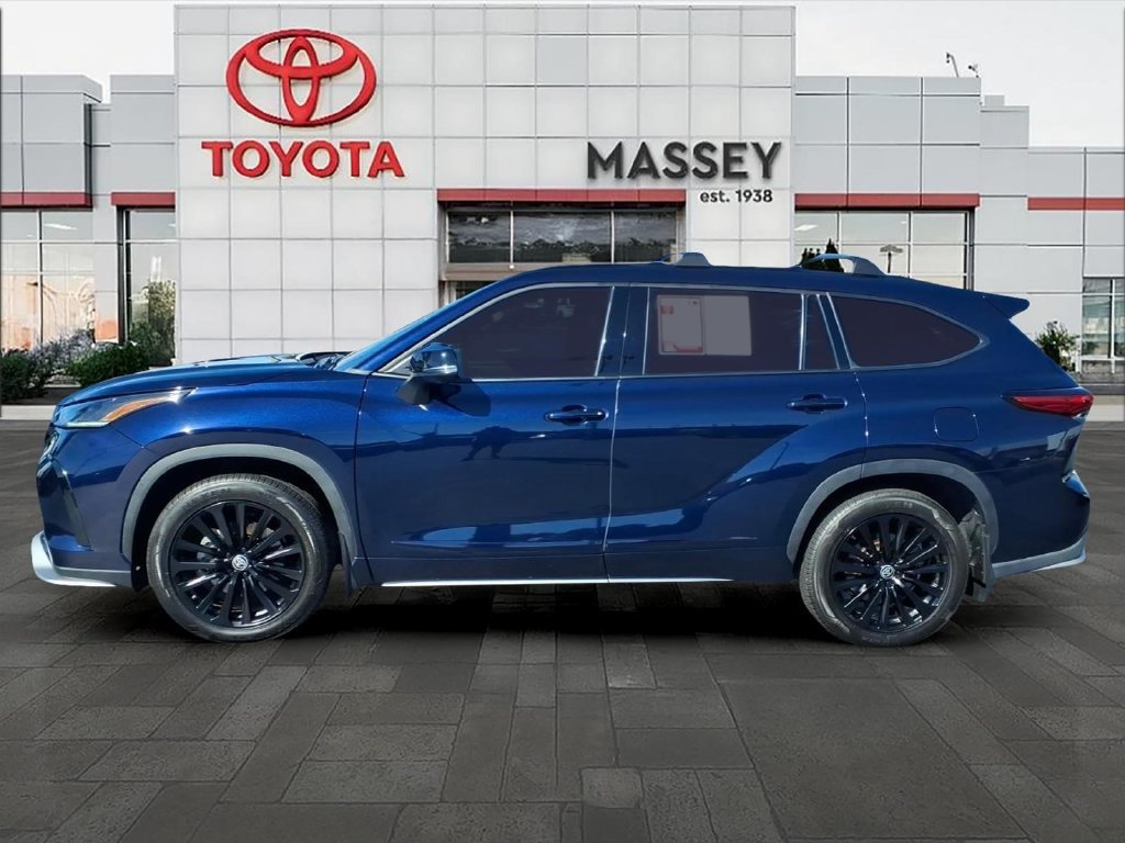 Used 2023 Toyota Highlander XSE AWD/4WD image 6