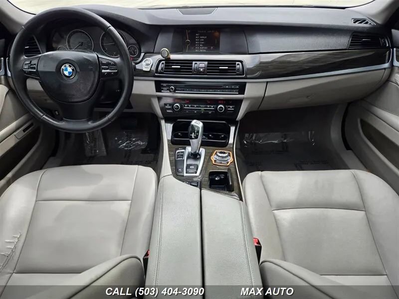 Used 2013 BMW 528i Sedan image 24