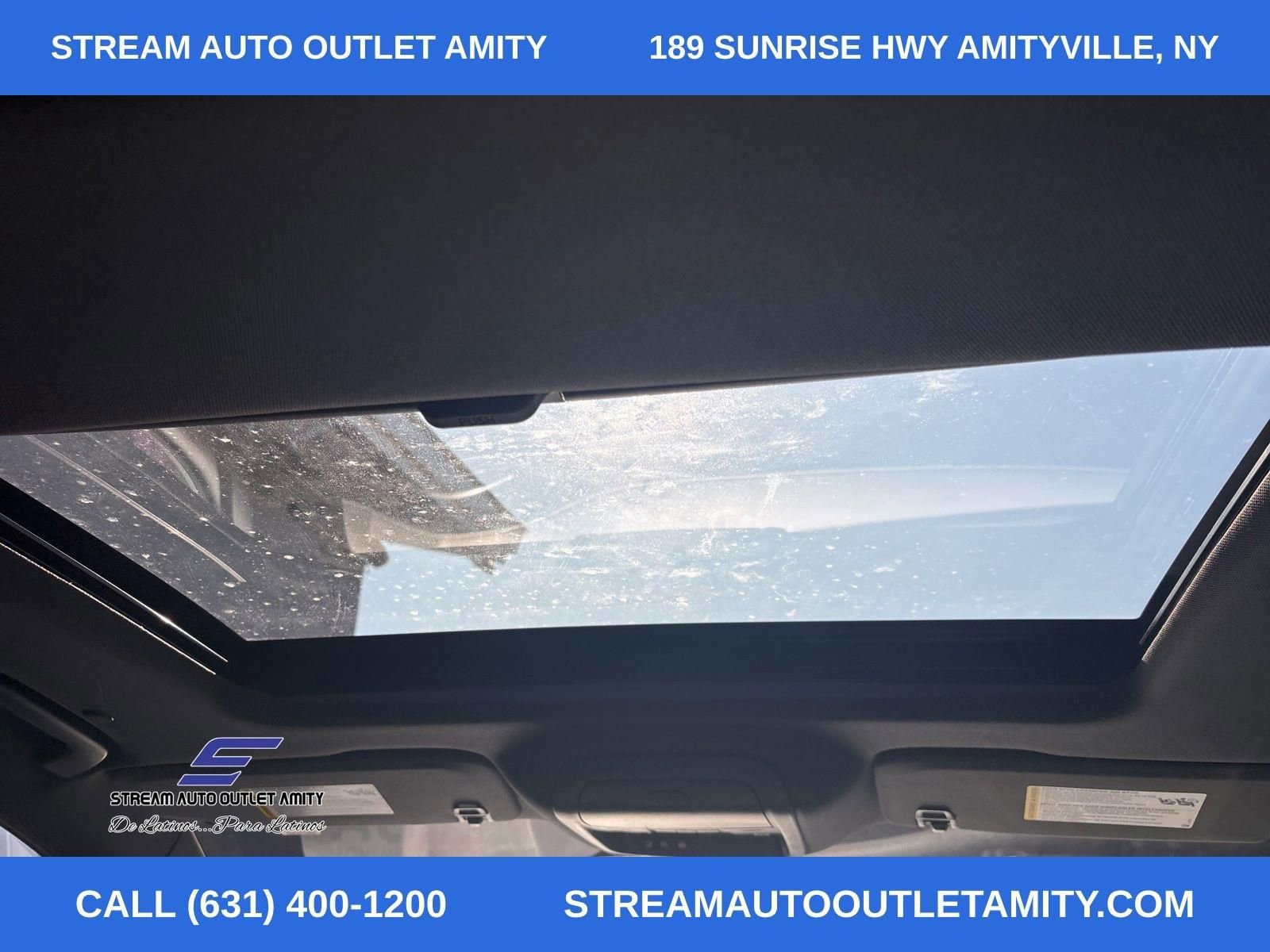 Used 2024 Buick Enclave Essence w/ Experience Buick Package image 18