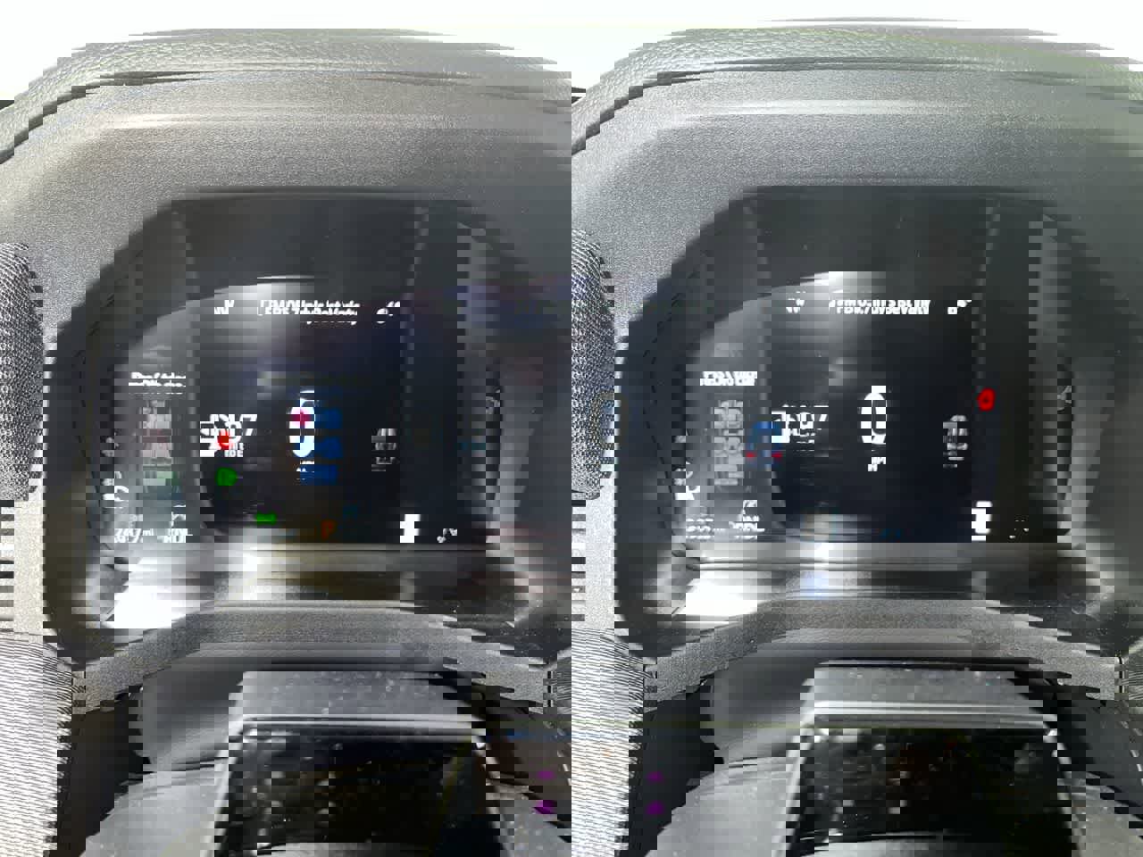 Used 2025 Ford Explorer ST-Line image 17