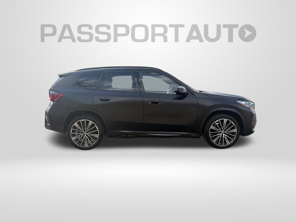 Used 2025 BMW X1 xDrive28i w/ Technology Package AWD/4WD image 5