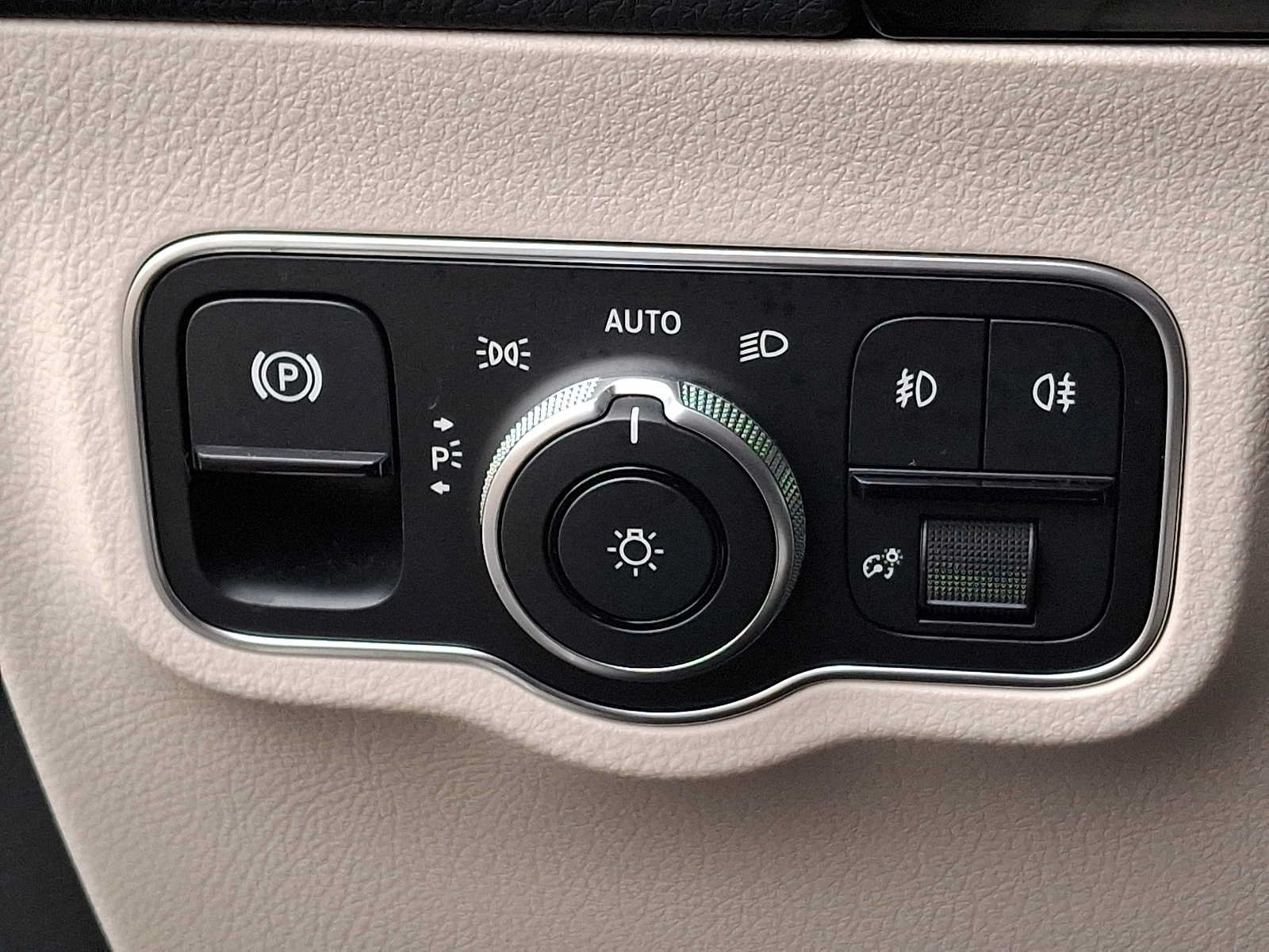Certified 2023 Mercedes-Benz GLA 250 4MATIC image 20