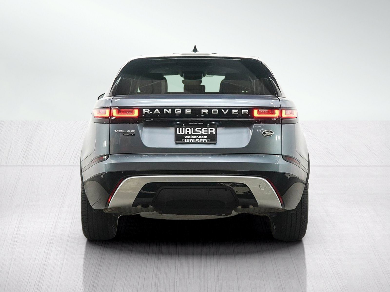 Used 2020 Land Rover Range Rover Velar S AWD/4WD image 4