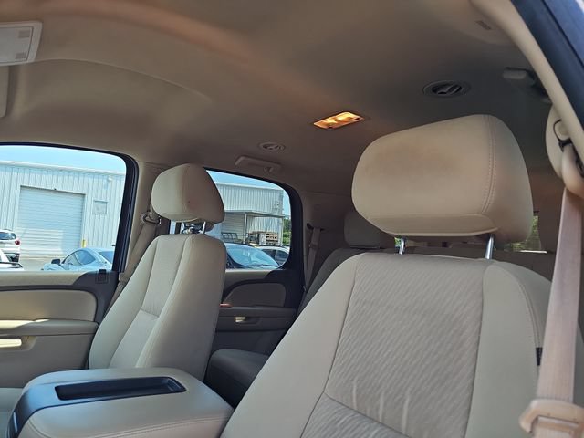 Used 2012 Chevrolet Tahoe LS w/ Convenience Package RWD image 15
