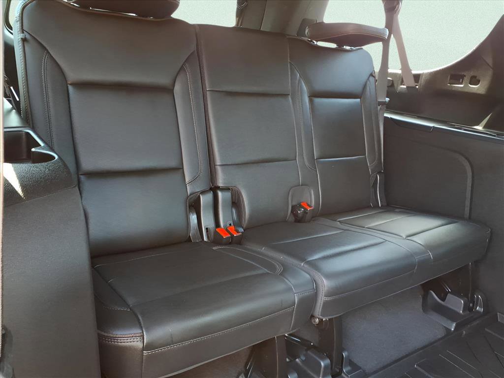 Used 2021 Chevrolet Suburban High Country image 13