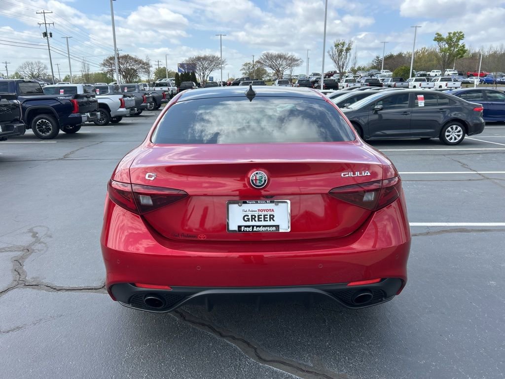 Used 2023 Alfa Romeo Giulia Veloce image 18