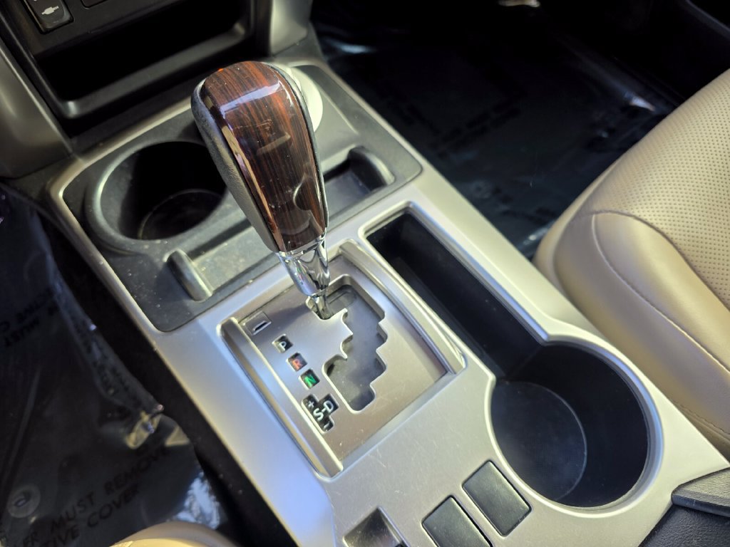 Used 2015 Toyota 4Runner Limited AWD/4WD image 25