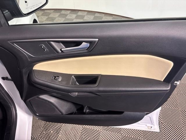 Used 2024 Ford Edge SE AWD/4WD image 27