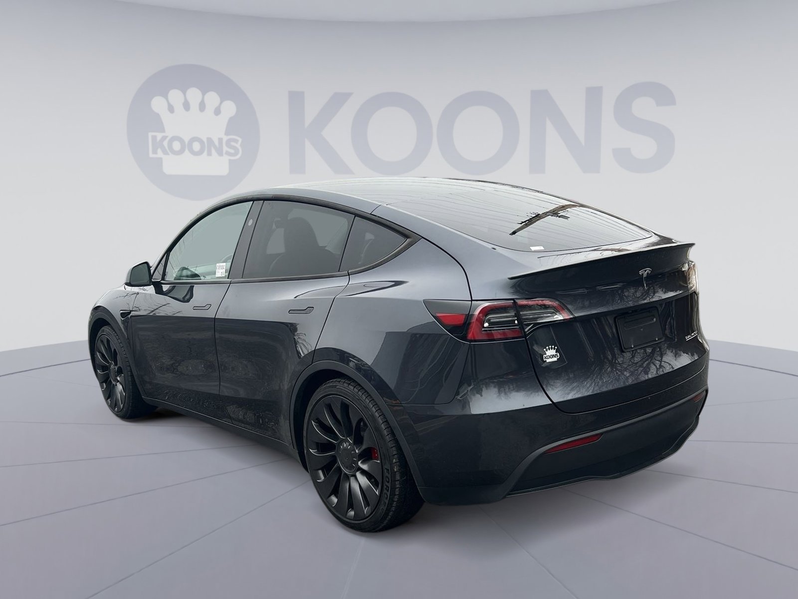 Used 2024 Tesla Model Y Performance image 4