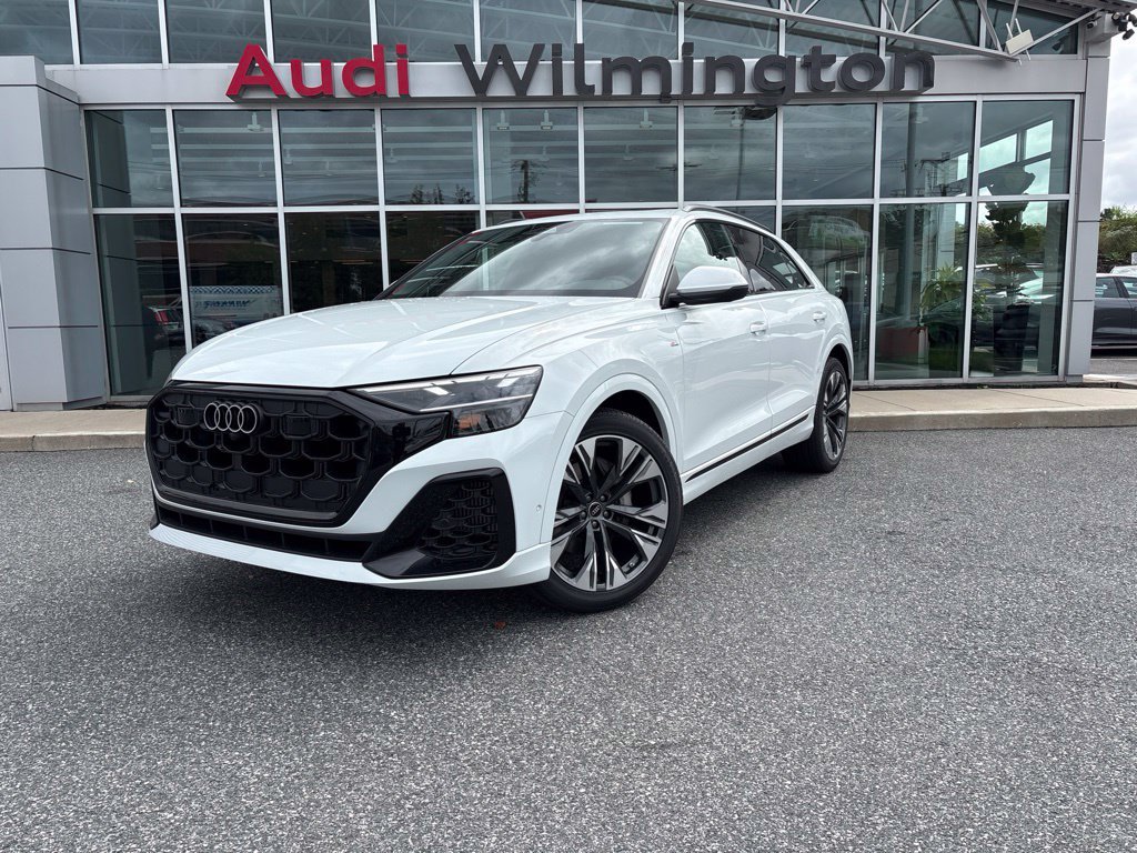 New 2027 Audi Q8 Premium Plus AWD/4WD image 1