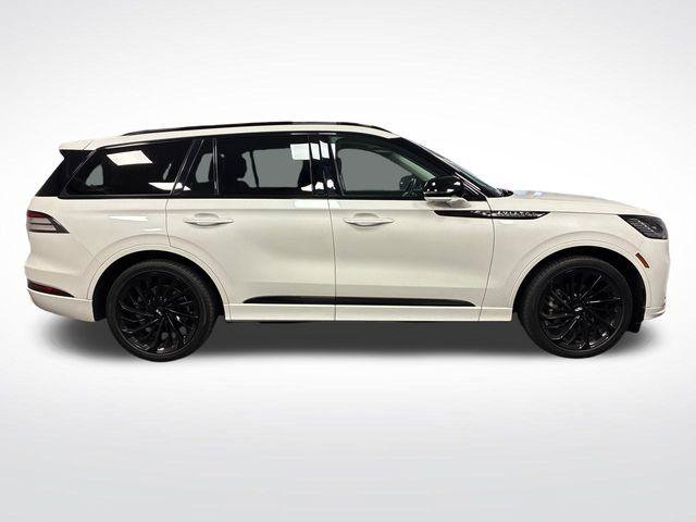 Used 2025 Lincoln Aviator Reserve w/ Jet Appearance Package RWD image 37