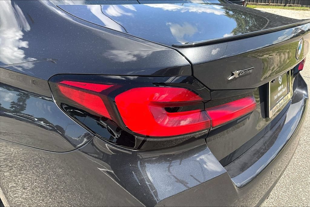 Used 2022 BMW M550i xDrive AWD/4WD image 19